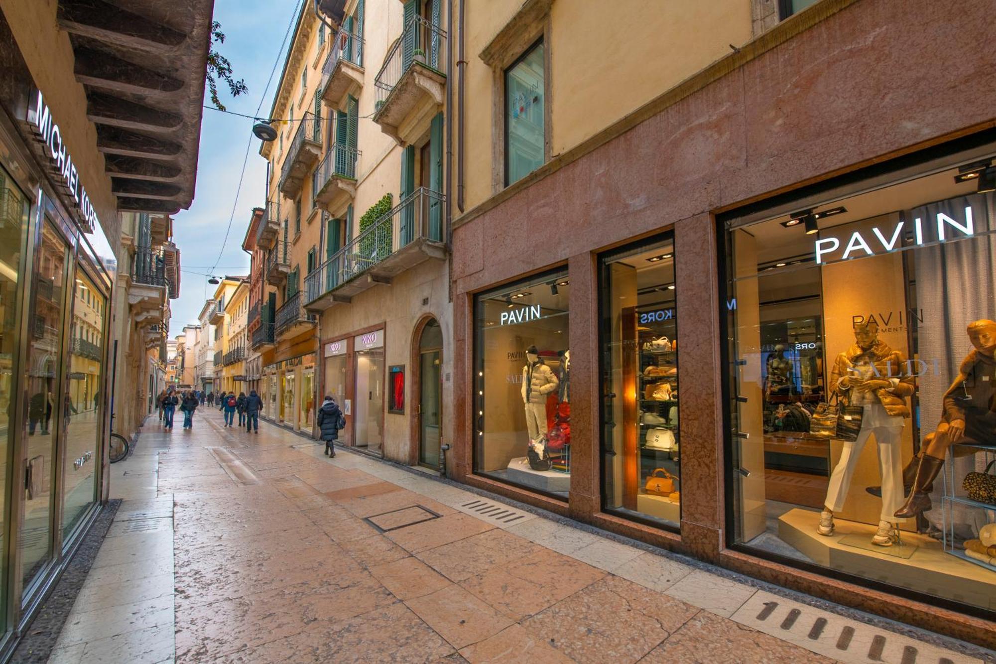 Palace Home Mazzini Verona Esterno foto