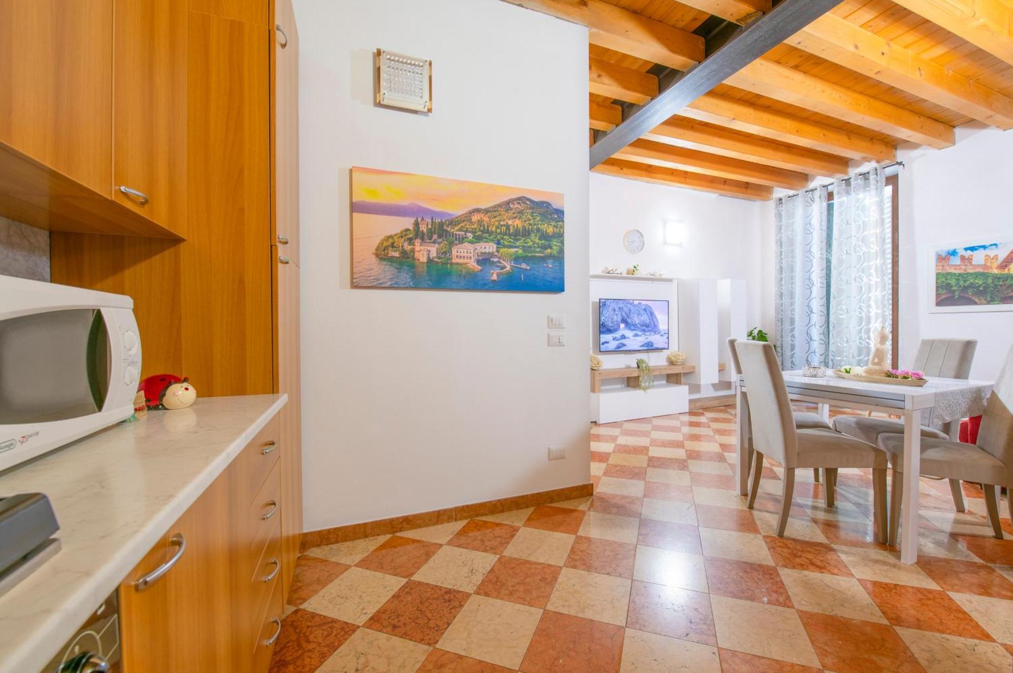 Palace Home Mazzini Verona Esterno foto